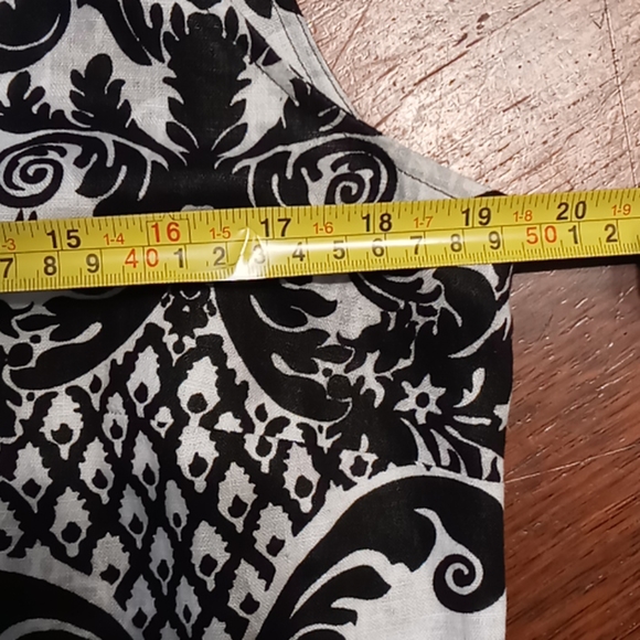 KAREN KANE Linen Tunic Dress - Picture 9 of 9